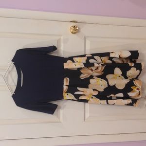 Amazon, Medium, Navy floral